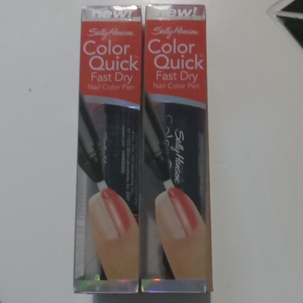 Sally Hansen Color Quick Nail Color Pen NWT